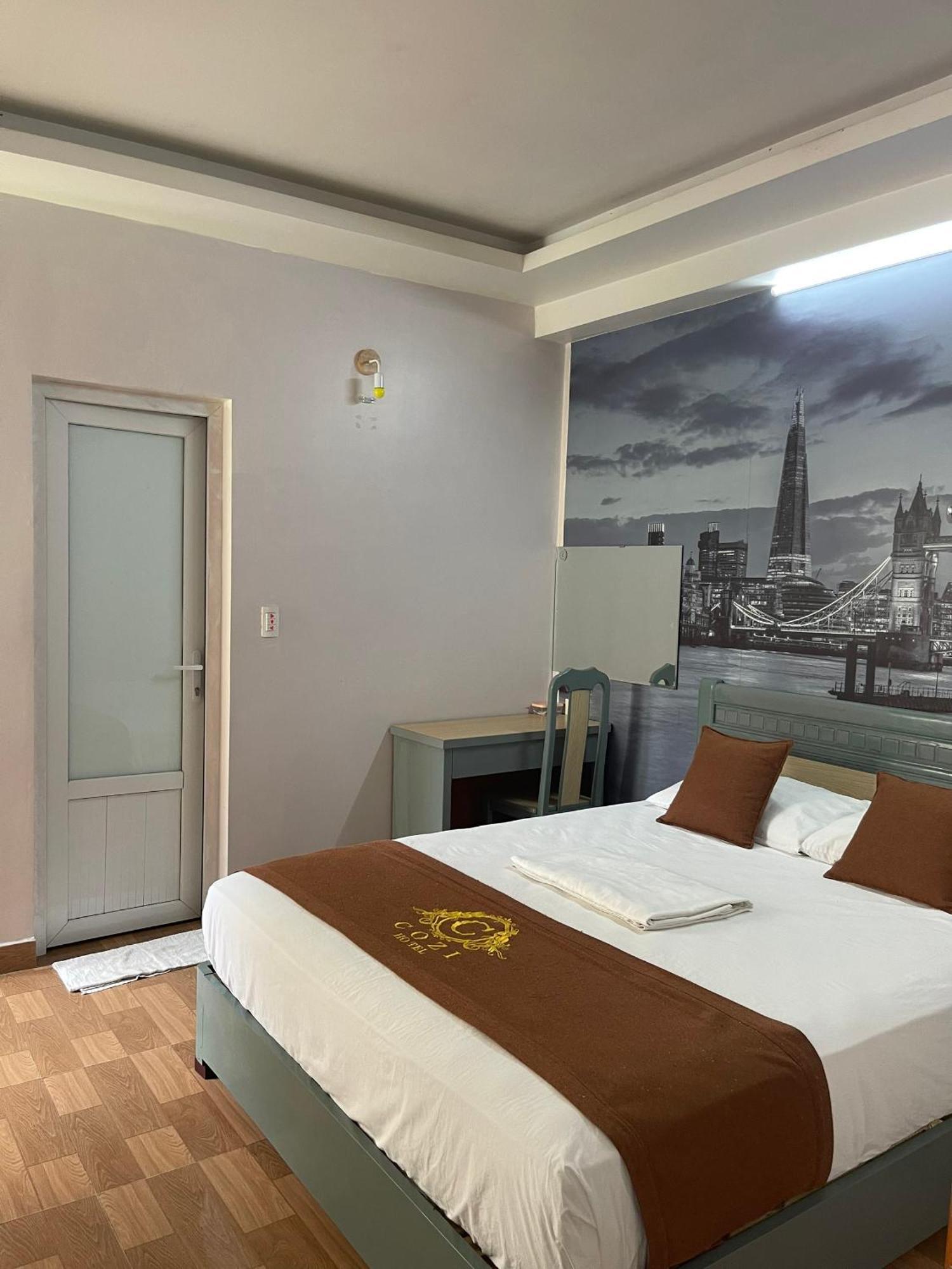 Cozi Hotel Hai Phong Exteriör bild
